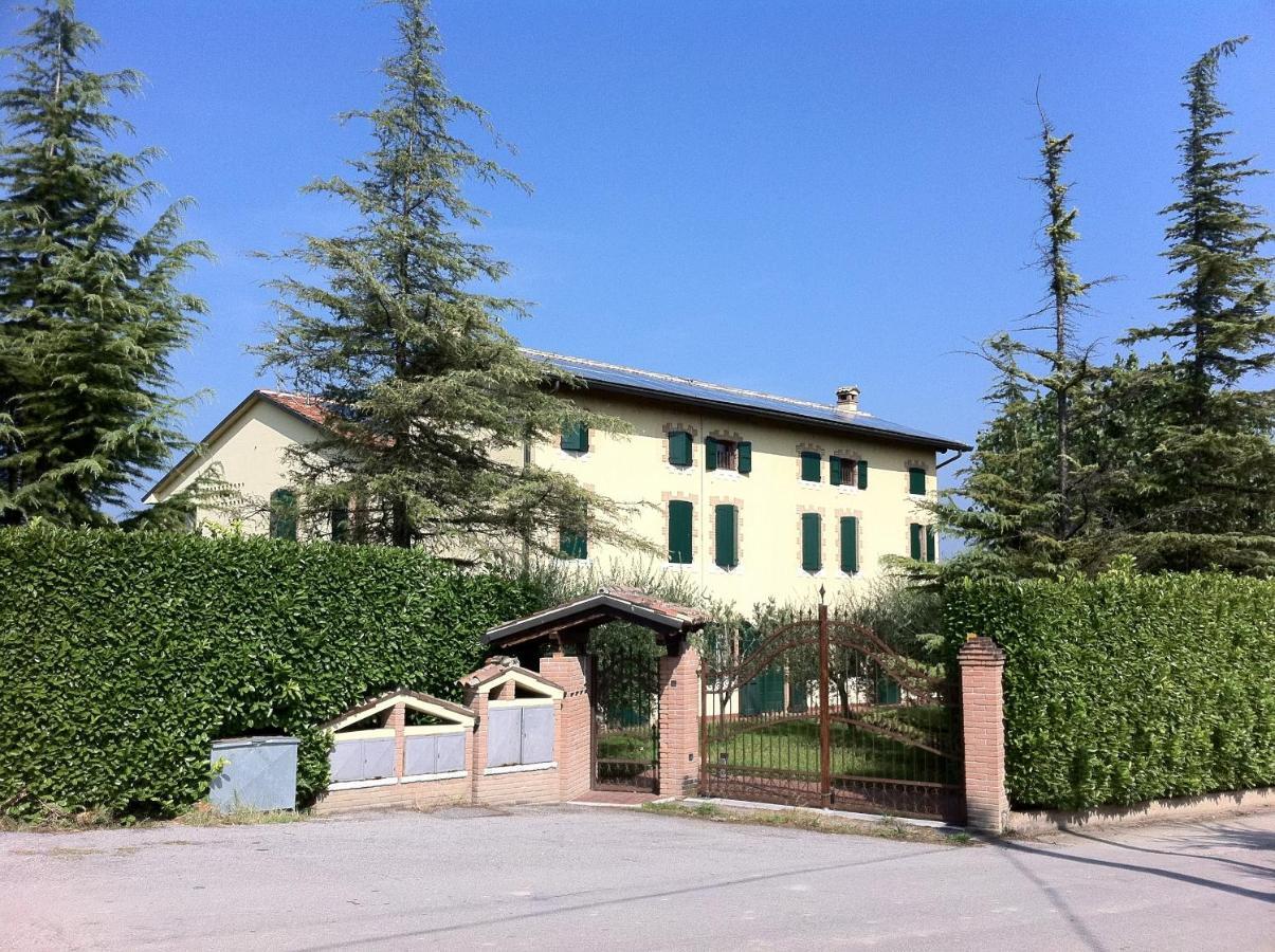 Cascina Tabachera X10 Country House Sirmione Garda Lake Pozzolengo Szoba fotó